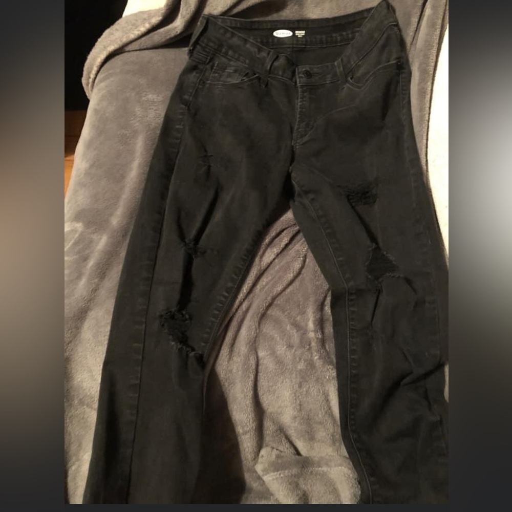 Black skinny jeans